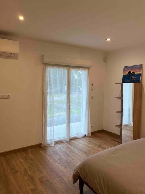 Apartment 2 Sur Propriete Prive De 3500m2 Cestas
